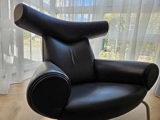 Image 1 of Ochsenstuhl mit Hocker von Hans J. Wegner