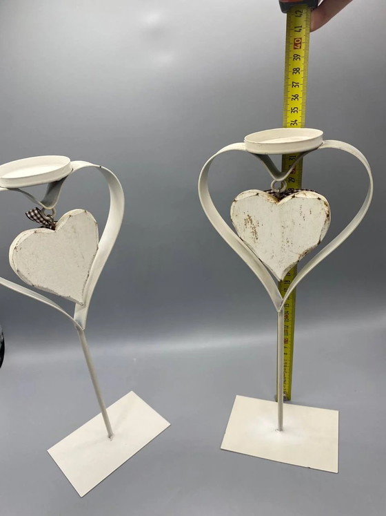 Pair of shabby chic white lacquered metal candle holders – Decorative Objects, Wood (photo 3 of 3)