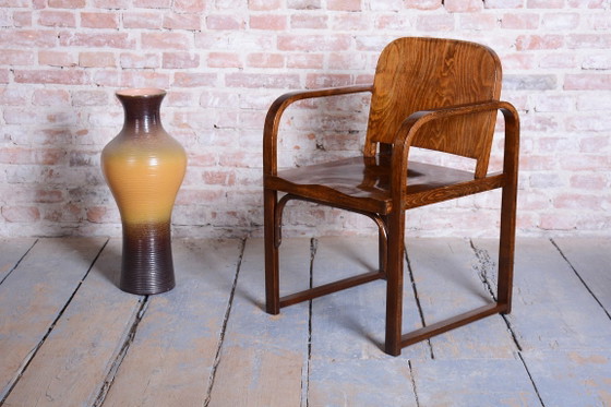 Restored Art Deco Armchair, by Tatra, Pravenec, Beech, Polished, Czech, 1930s – Wood (photo 8 of 13)