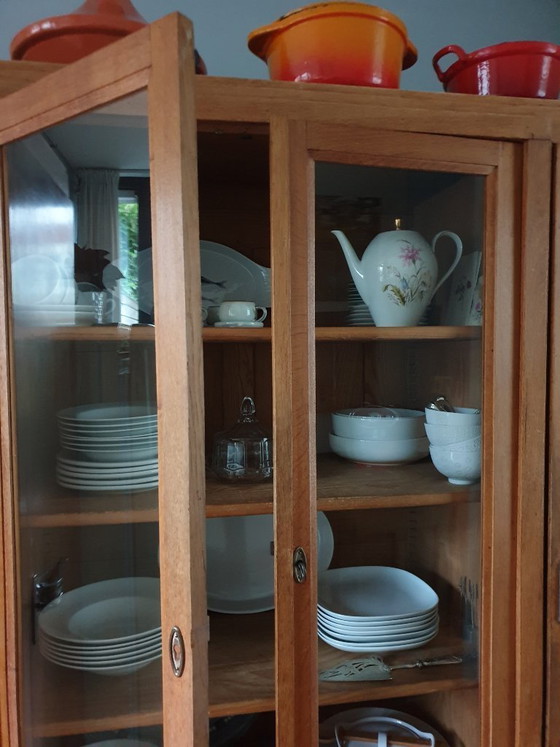 Image 1 of art deco vitrinekast