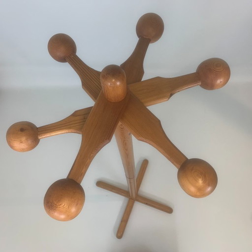 Coat rack 'les Arcs Miribel' By Charlotte Perriand