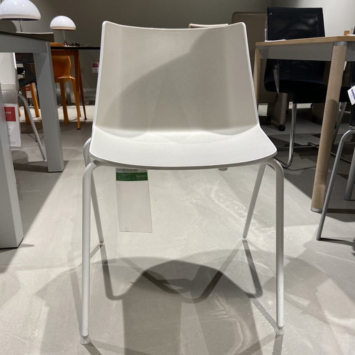 Chaise de salle à manger Aiku de MDF Italia