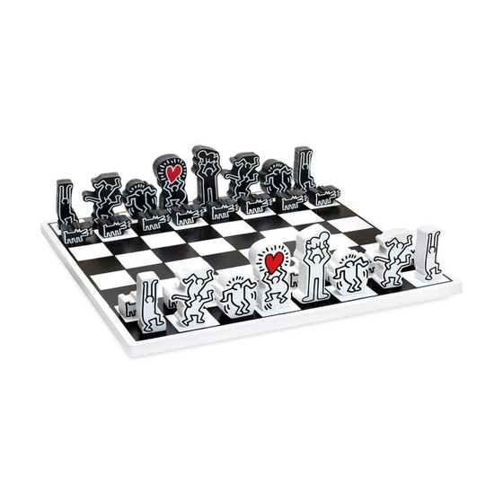 Keith Haring Chess Set Black/White New!!! – Vilac, Decorative Objects, Wood (photo 15 of 15)