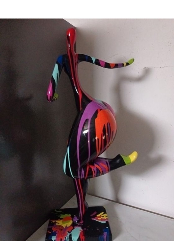 Image 1 of Chica bailarina