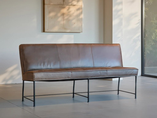 Lupertazi essen – RT Design, bankjes, Leather