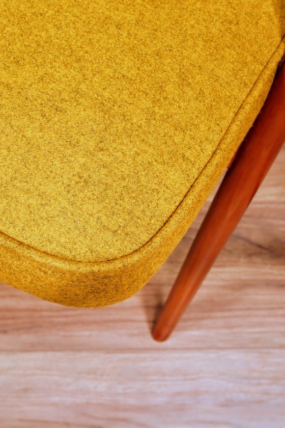 Image 1 of Fauteuil vintage en laine vierge jaune clair, années 1960