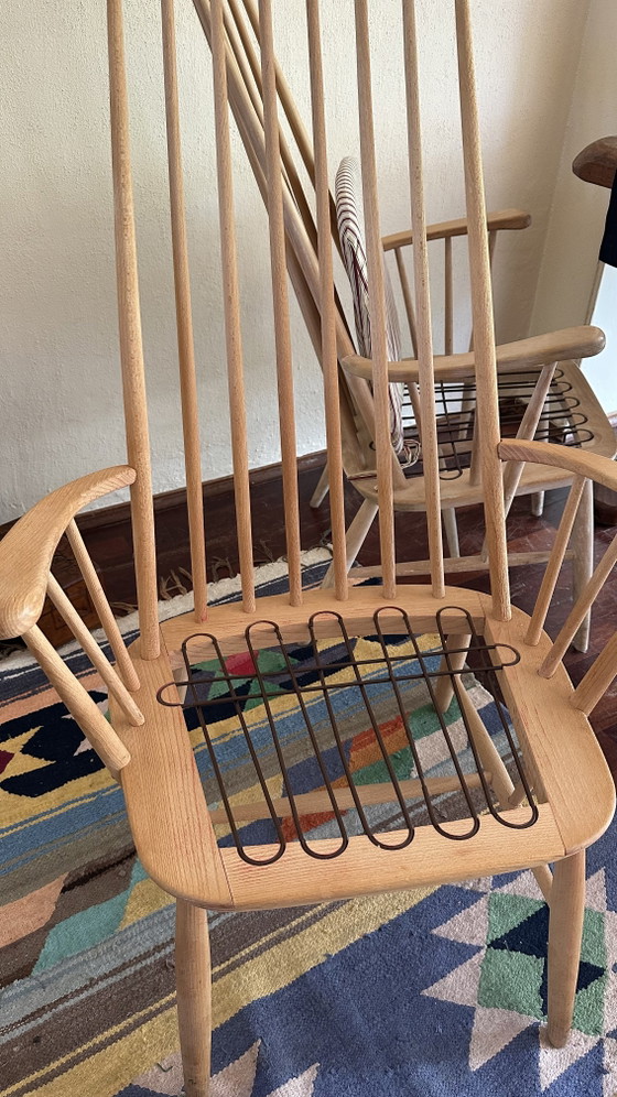 Image 1 of Set of 2 Vintage Ercol Model 478 'Grandfather' armchairs / Mid-century spindle chairs