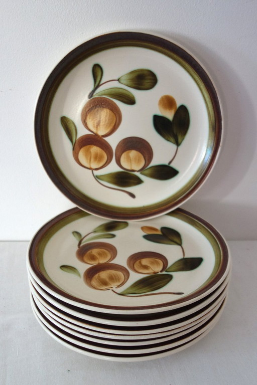 8 Gien Mombasa pattern dinner plates from the 1970s