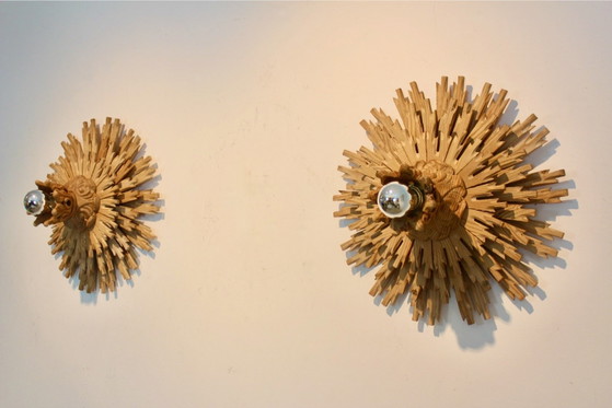 Natural pair of Large Carved Sunburst Wooden Sconces, Wall lights (photo 9 of 10)