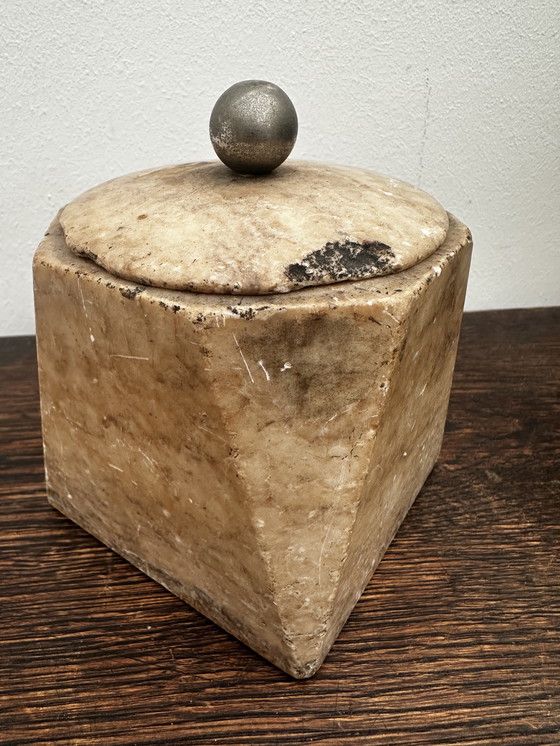 Image 1 of Tabatière en Marbre Art-Deco