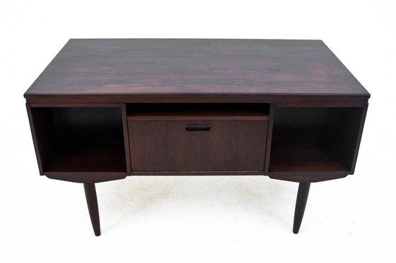 Image 1 of Bureau en teck, design danois, années 1960.