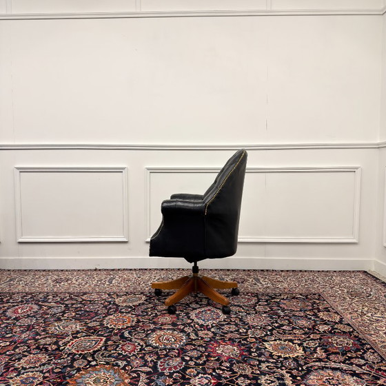 Sedia da ufficio Chesterfield classica inglese nera – Sedie da ufficio, Leather, Wood (photo 3 of 7)
