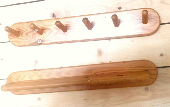 1 Appendiabiti & 1 Mensola a Parete in Pino, Anni '70 – Legno (photo 3 of 7)