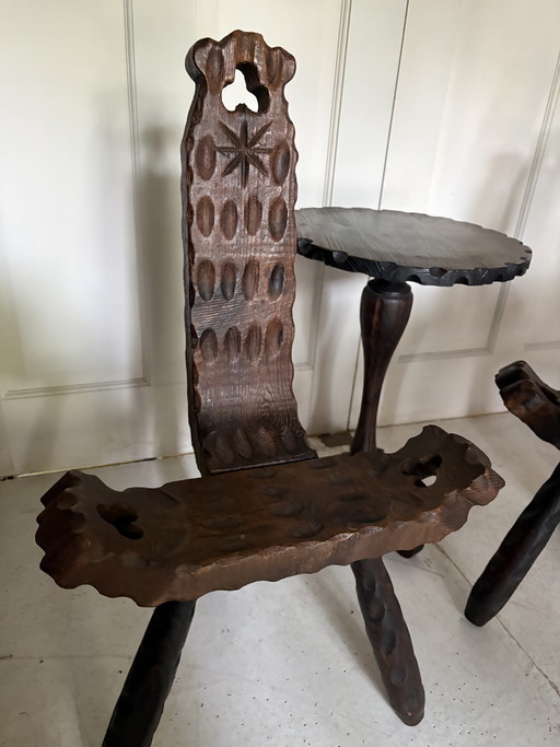 Conjunto de trípode español brutalista vintage – década de 1960 (2 sillas + mesa)