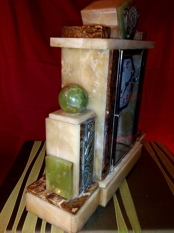 Image 1 of OROLOGIO ART DECO A FORMA DI GRATTACIELO