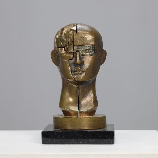 Sculpture "Homo Decessor" de Raf Verjans