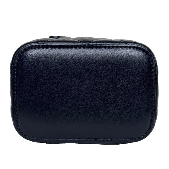 Chanel Vanity – Crossbody bags, Lambskin (photo 6 of 11)