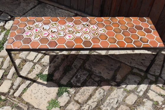 Image 1 of Page 1 of 9 Ceramic coffee table by Roger Capron