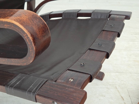 Image 1 of Años 70, diseño noruego de Else & Nordahl Solheim, juego de 2 sillas con reposapiés, modelo "Kengu".