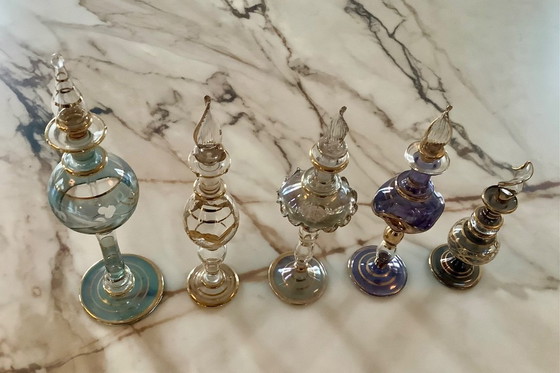Image 1 of Flacons de parfum vintage, lot de 5.