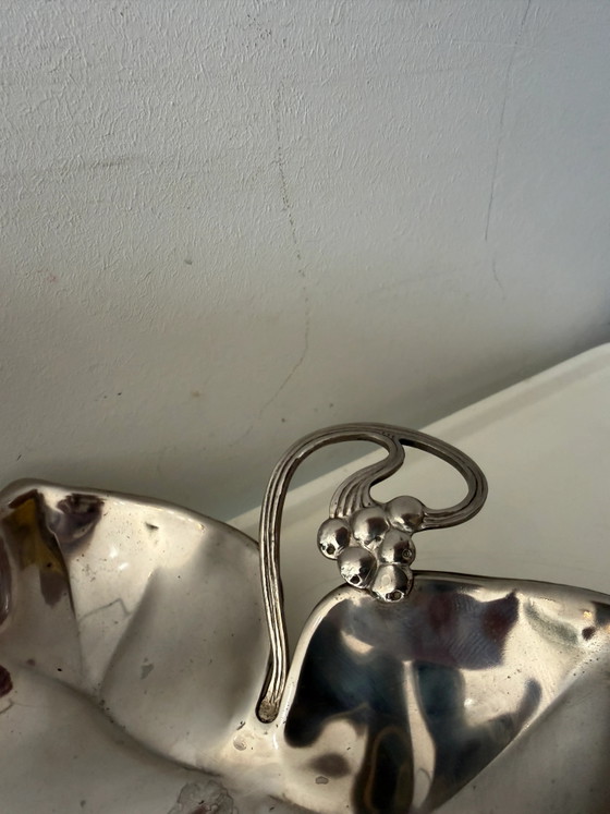 Silver-tone Art Nouveau Leaf Dish – Bowls, Metal (photo 3 of 4)