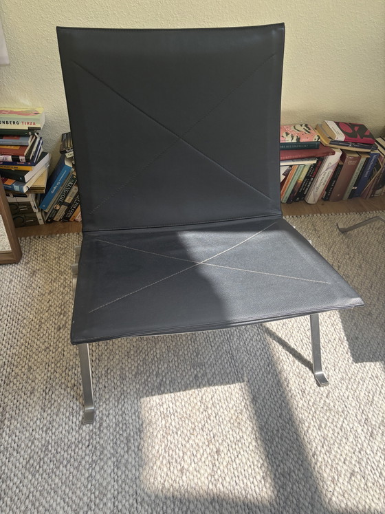 Image 1 of 2x Fritz Hansen PK22 Poul Kjærholm