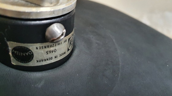 Image 1 of Frits Hansen swan chair in zwart nubuck leder in hoogte instelbaar uit 1965