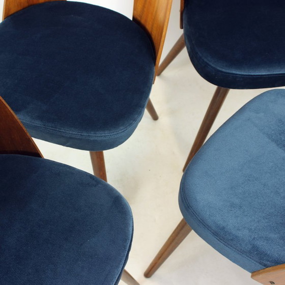 Image 1 of Set Of 6 Iconic Tatra Chairs In Walnut & Velvet By šuman, Nabytok Pravenec 1960s