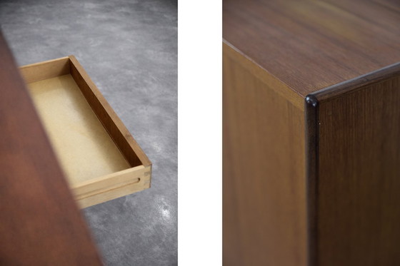 Image 1 of Buffet haut en teck, style scandinave moderne classique vintage, avec tiroirs, années 1960