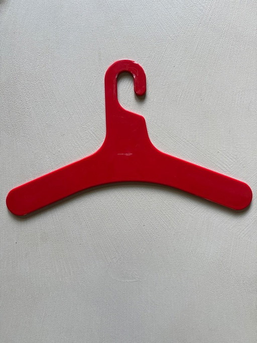 10 x Original Ingo Maurer Design-Kleiderbügel 1960er/1970er Jahre rot - Vintage