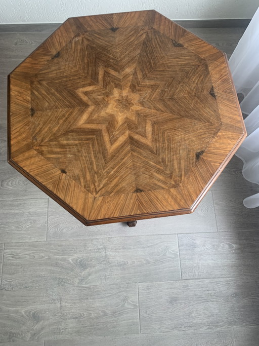 Antique Octagonal Table from Gründerzeit Style – Dutch Originals, eettafels, Wood (photo 2 of 5)