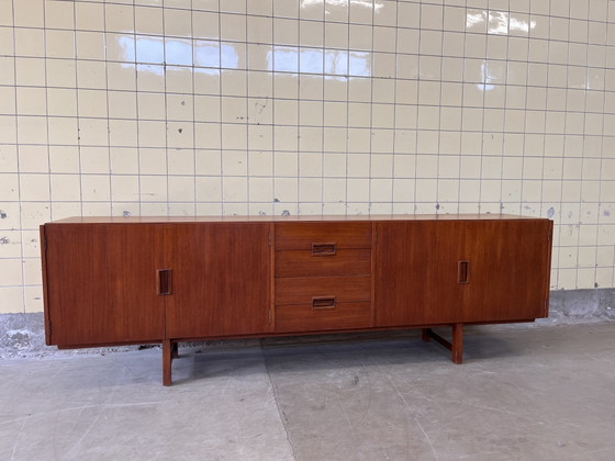 Credenza vintage in teak – Credenze, Wood (photo 2 of 9)