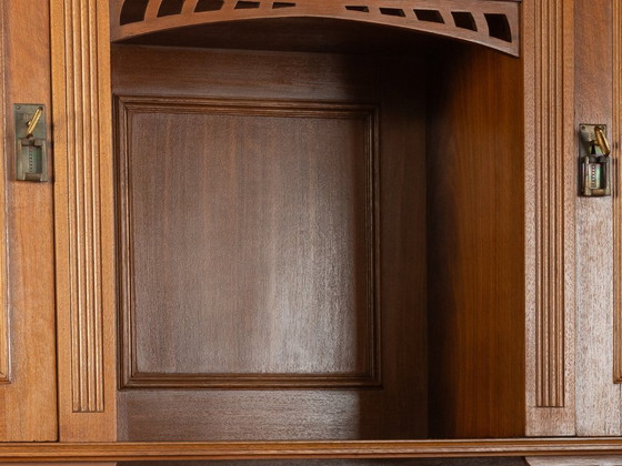 Image 1 of Art Nouveau buffet uit de jaren 1910