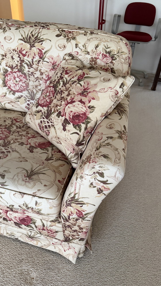 Image 1 of Twee prachtige Engelse banken met groot zitcomfort