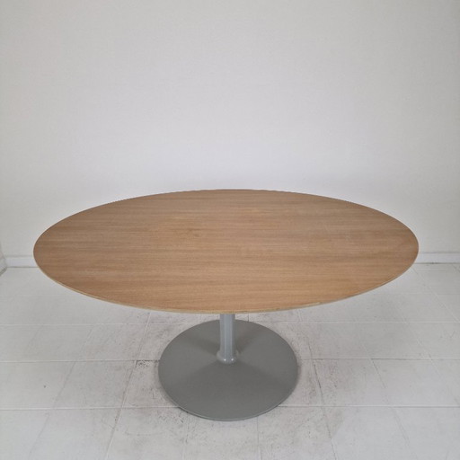 Large Oval Dining Table in Oak by Pierre Paulin for Artifort, 2018