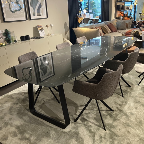 Image 1 of Joli Curve Faux Elyps eettafel - 300x110