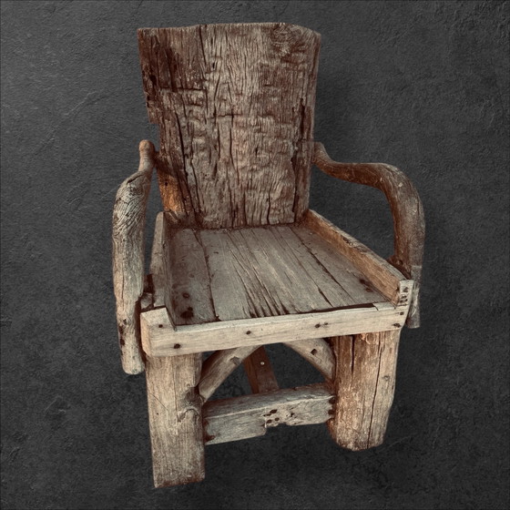 Image 1 of Rare ensemble de quatre fauteuils rustiques faits main, datant d'environ 1750-1830.