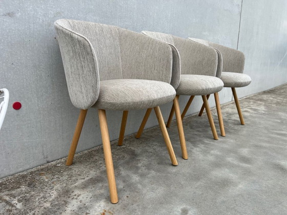 Image 1 of 3x Vitra Mikado chairs