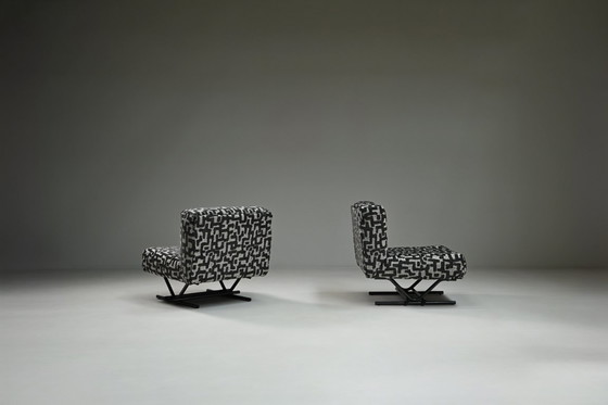 Image 1 of Set of 2 Jacquard postmodern lounge chairs, 1980s Italy.