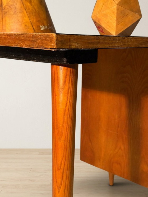 Bureau à quatre tiroirs en bois, milieu du XXe siècle, 109 × 56 × 79 cm – Bureaux, Wood (photo 4 of 9)