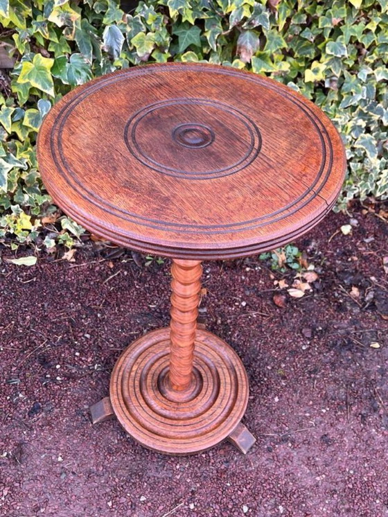 Image 1 of Beistelltisch, Holzsockel