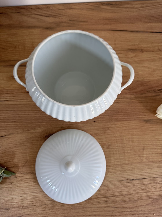 Image 1 of stoviglie e piatti in porcellana d'epoca