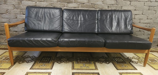 Skandinavisches 3-Sitzer-Sofa aus schwarzem Leder Jahr 1970