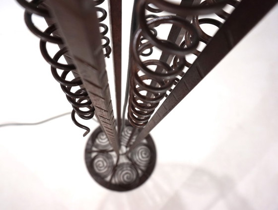 Image 1 of Lampadaire Art Nouveau en fer forgé, 1920