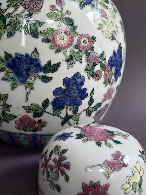 Image 1 of Pentola cinese con coperchio, vintage