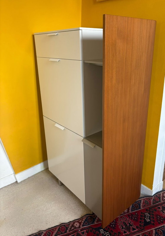 Armadio contenitore con scrivania a ribalta, beige e legno, Cinna, Armadi contenitori, MDF, Modern (foto 2 di 6)