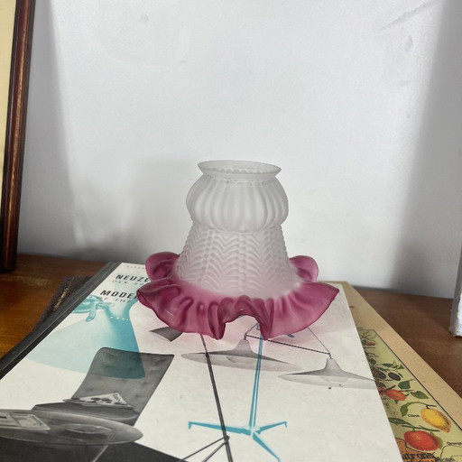 Antieke tulp lampenkap van transparant glas met rode rand voor wandlamp kroonluchter