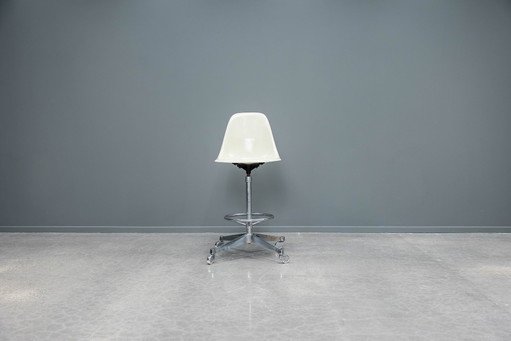 Taburete de dibujo Herman Miller Eames
