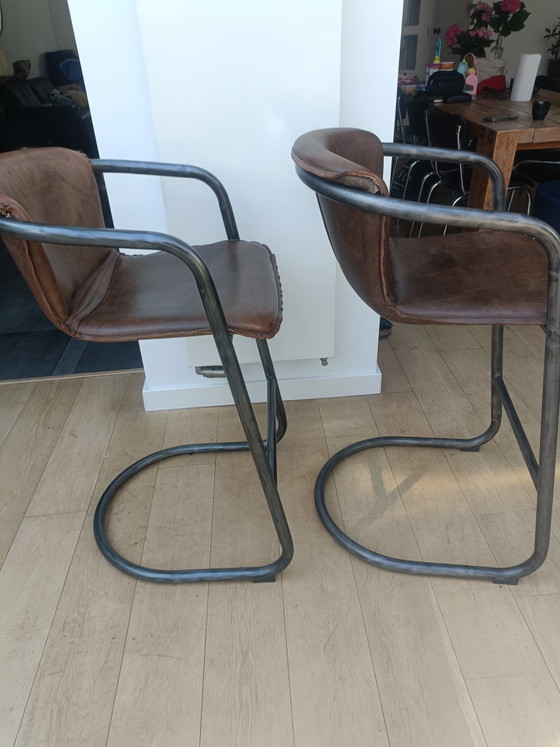 Image 1 of Tabourets de bar en cuir de chez Chiavari