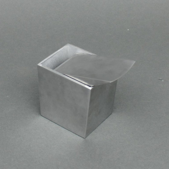 Image 1 of Philippe Starck (1949) – Aschenbecher – Ray Hollis – New York Royalton Hotel, USA – 1986